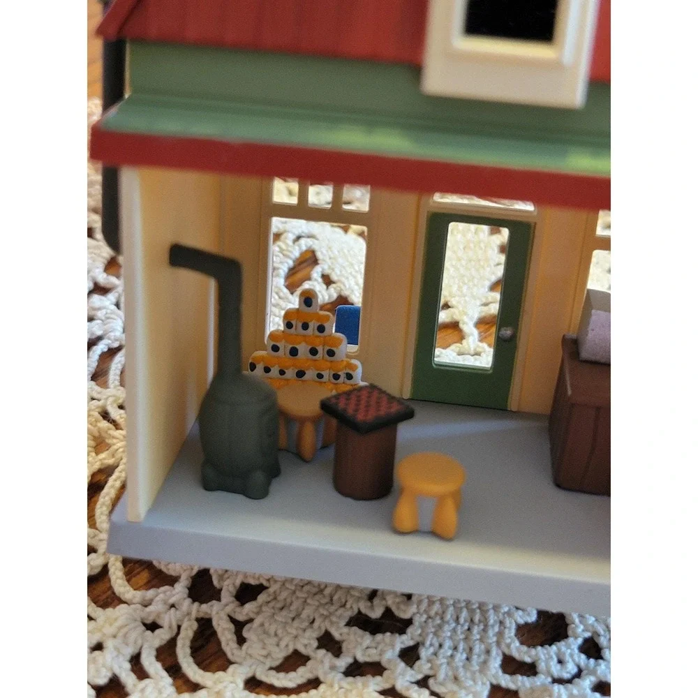 Hallmark keepsake ornament